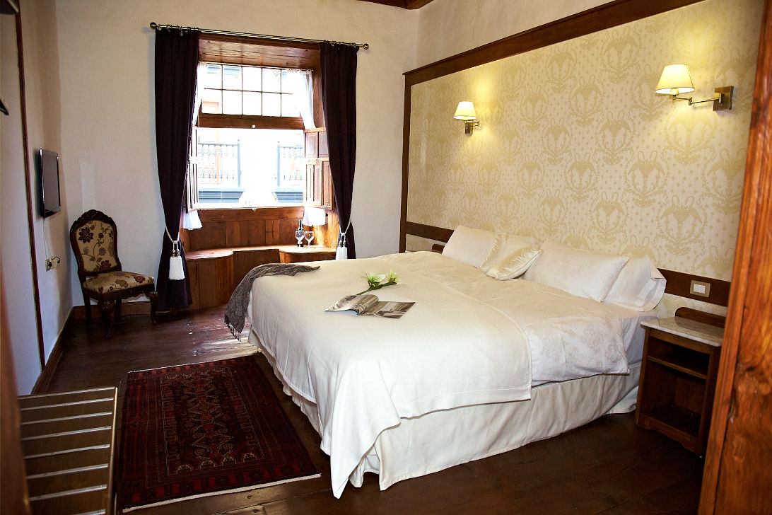 Hotel Emblematico San Agustin อิคอดเดลอสวินอส ภายนอก รูปภาพ