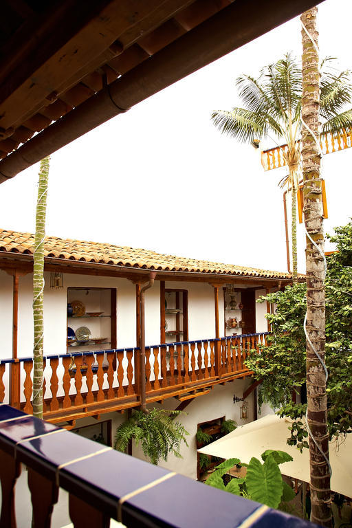 Hotel Emblematico San Agustin อิคอดเดลอสวินอส ภายนอก รูปภาพ